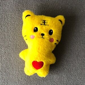 Yellow Plush Cat Toy with Red Heart - Pet Cat Plush Toy
